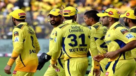  CSK அணியில் நெட் பவுலராக  17 வயது இலங்கை வீரர் சேர்ப்பு